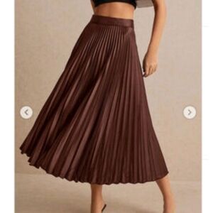 H&M Pleated A-Line Maxi Skirt, XL